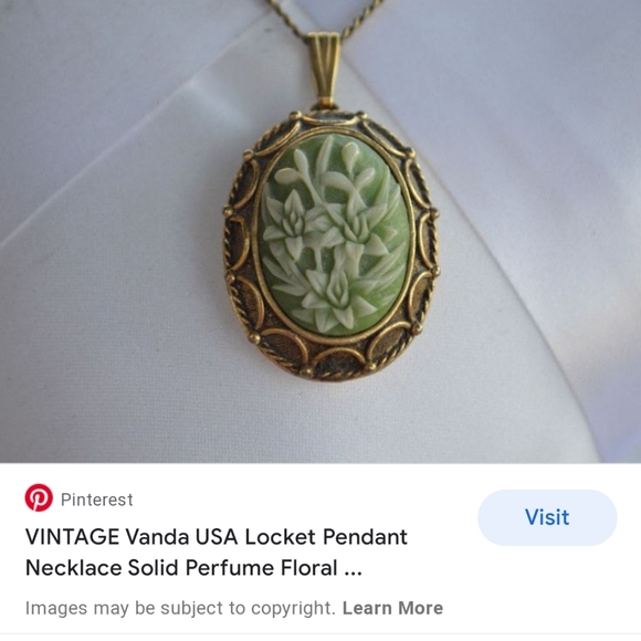 locket - Picture 2 of 3